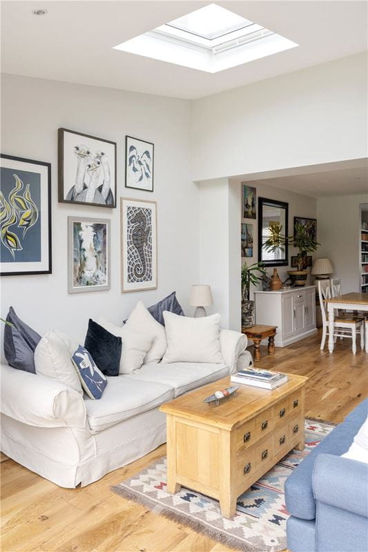 5 bedroom house, Magdalen Road, London SW18 - Available