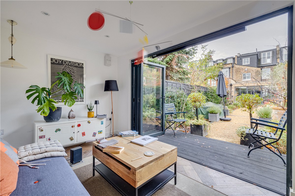 4 bedroom house, Althorp Road, Bellevue Village SW17 - Available