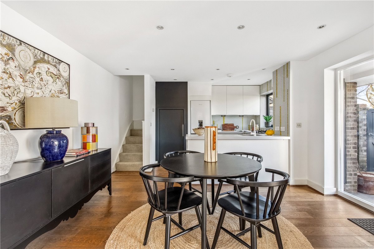 1 bedroom house, St. Anthony's Close, College Gardens SW17 - Sold