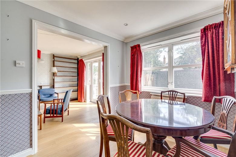 3 bedroom house, Victoria Mews, Earlsfield SW18 - Available