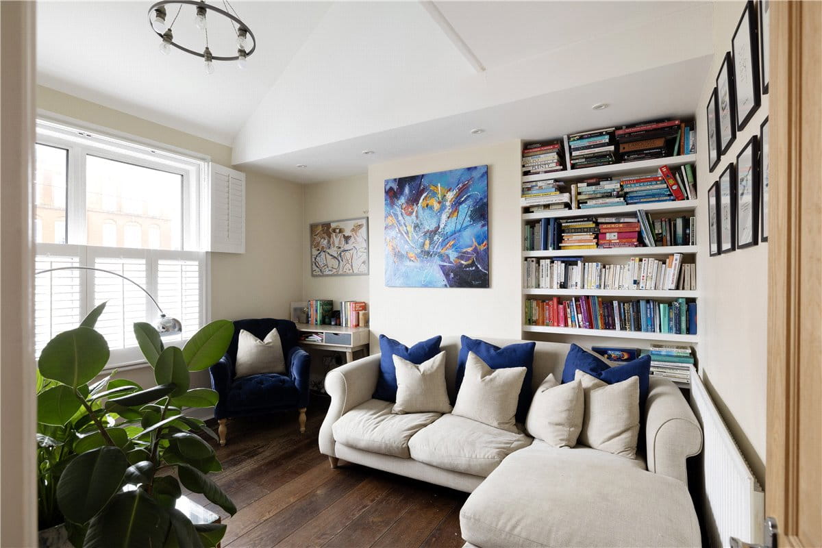 3 bedroom maisonette, Tranmere Road, London SW18 - Sold STC