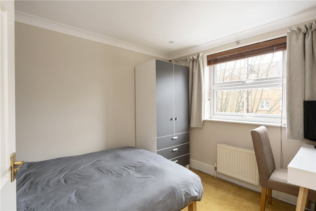 5 bedroom house, Elderfield Place, Heritage Park/Tooting Bec SW17 - Sold