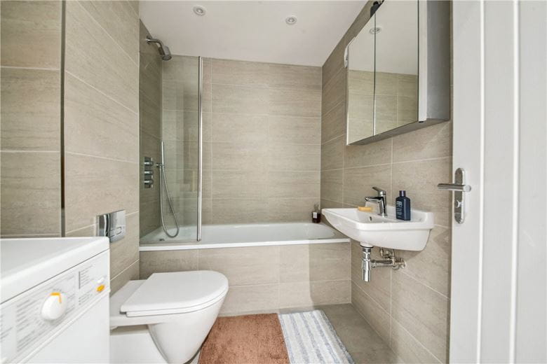 1 bedroom flat, Bedford Hill, Balham SW12 - Sold