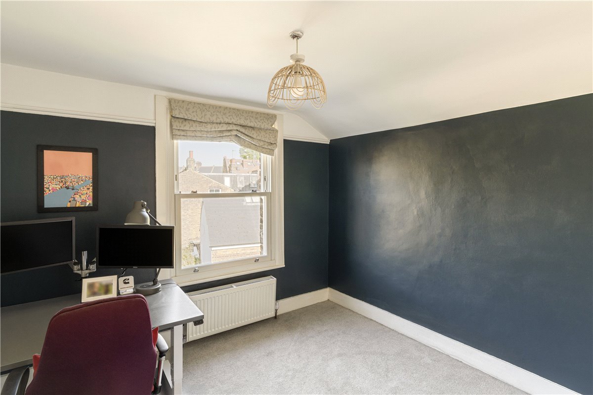 5 bedroom house, Tunley Road, London SW17 - Sold