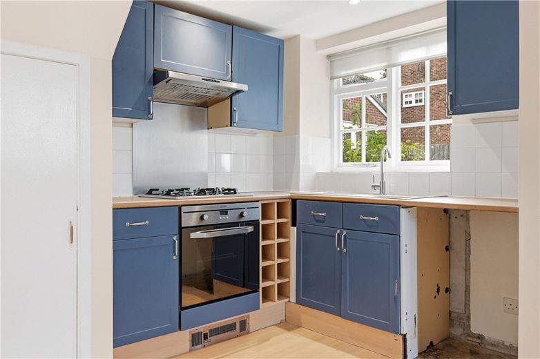 1 bedroom house, Ashdown Way, Balham SW17 - Available