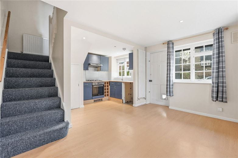 1 bedroom house, Ashdown Way, Balham SW17 - Available
