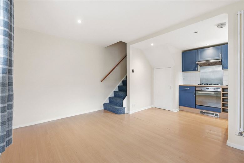 1 bedroom house, Ashdown Way, Balham SW17 - Available