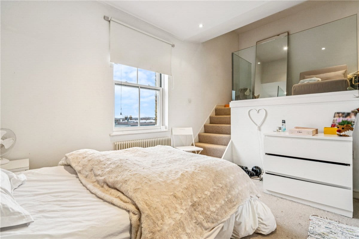 2 bedroom flat, The Bonner Building, 224 Trinity Road SW17 - Available