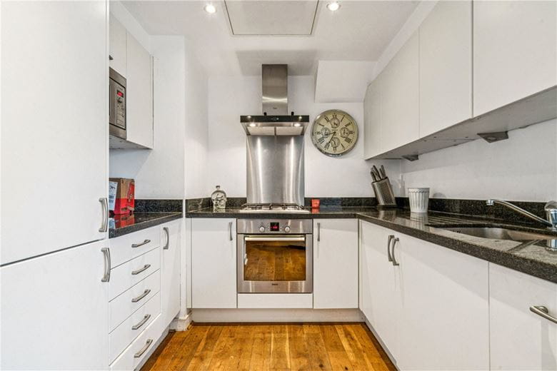 2 bedroom flat, The Bonner Building, 224 Trinity Road SW17 - Available