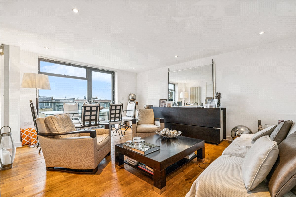 2 bedroom flat, The Bonner Building, 224 Trinity Road SW17 - Available