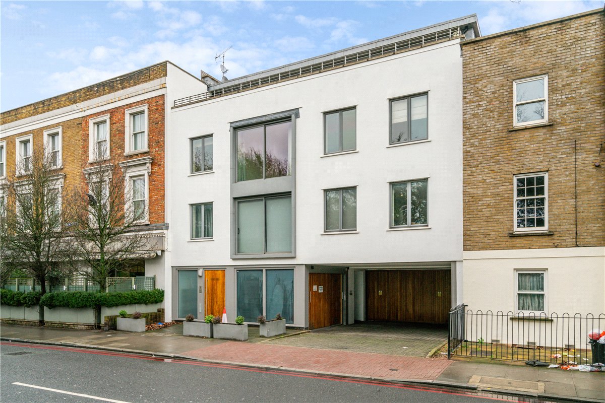 2 bedroom flat, The Bonner Building, 224 Trinity Road SW17 - Available