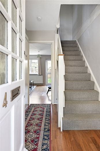2 bedroom house, St. Benets Close, London SW17 - Available