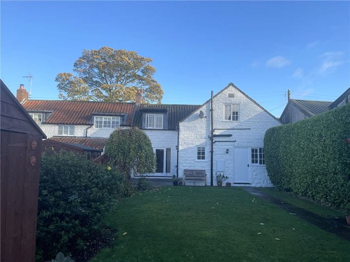 2 bedroom house, Wintringham, Malton YO17 - Available