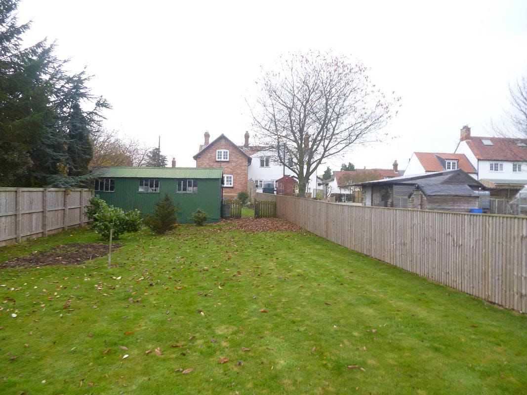 2 bedroom house, Wintringham, Malton YO17 - Available