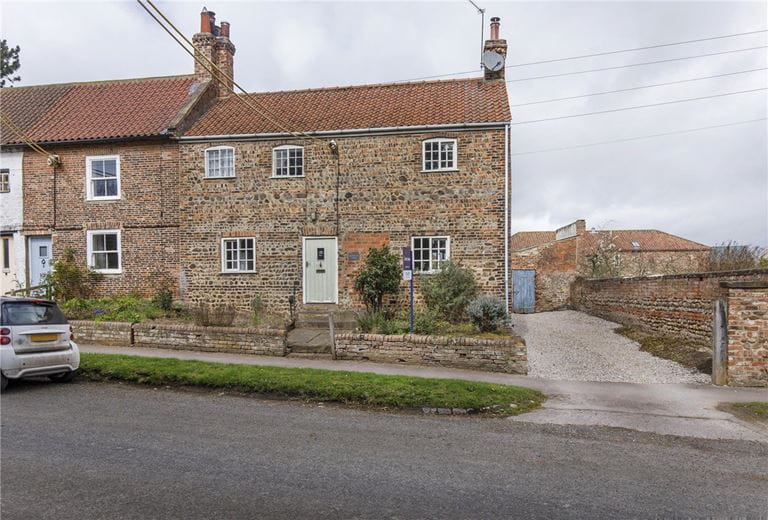 3 bedroom house, Main Street, Little Ouseburn YO26