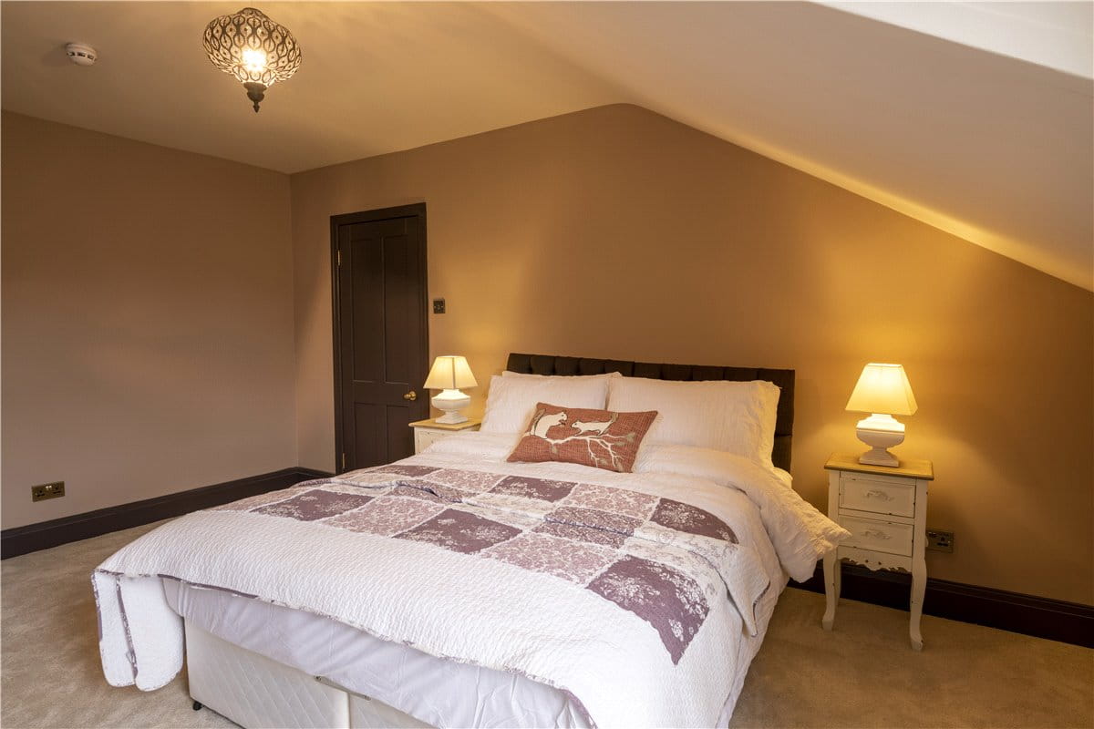 6 bedroom house, Harlow Moor Drive, Harrogate HG2