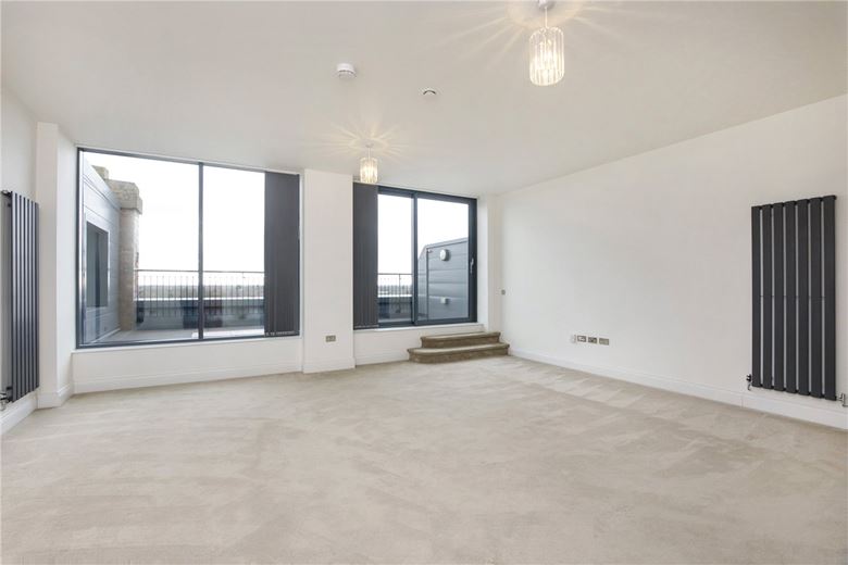 3 bedroom flat, The Residence, Bishopthorpe Road YO23