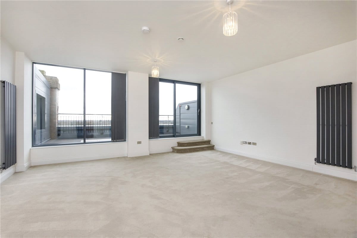 3 bedroom flat, The Residence, Bishopthorpe Road YO23