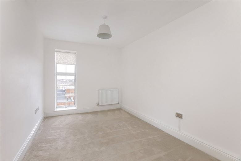 3 bedroom flat, The Residence, Bishopthorpe Road YO23