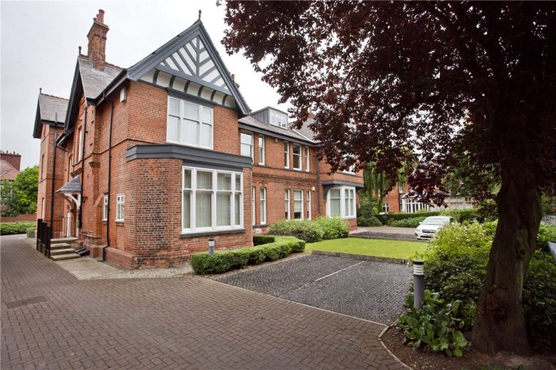 2 bedroom flat, Limetree Court, York YO30 - Let Agreed