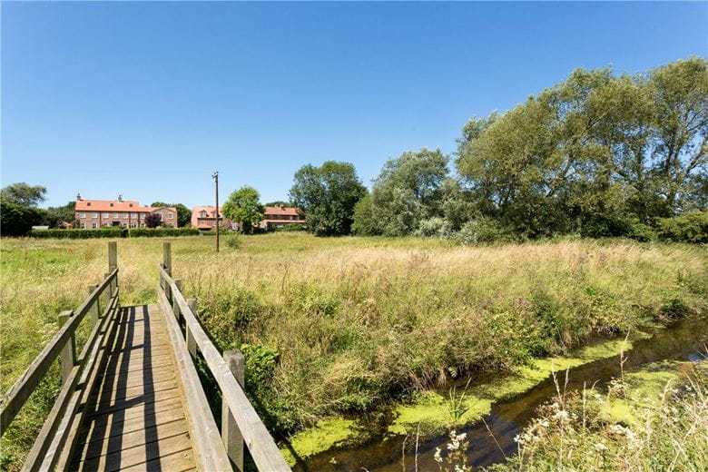 2 bedroom house, York Road, Stillingfleet YO19 - Let Agreed