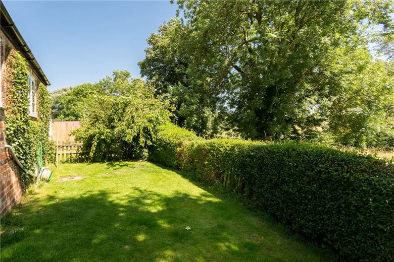 2 bedroom house, York Road, Stillingfleet YO19 - Let Agreed