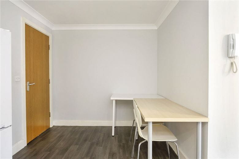 2 bedroom flat, Fawcett Street, York YO10 - Let Agreed