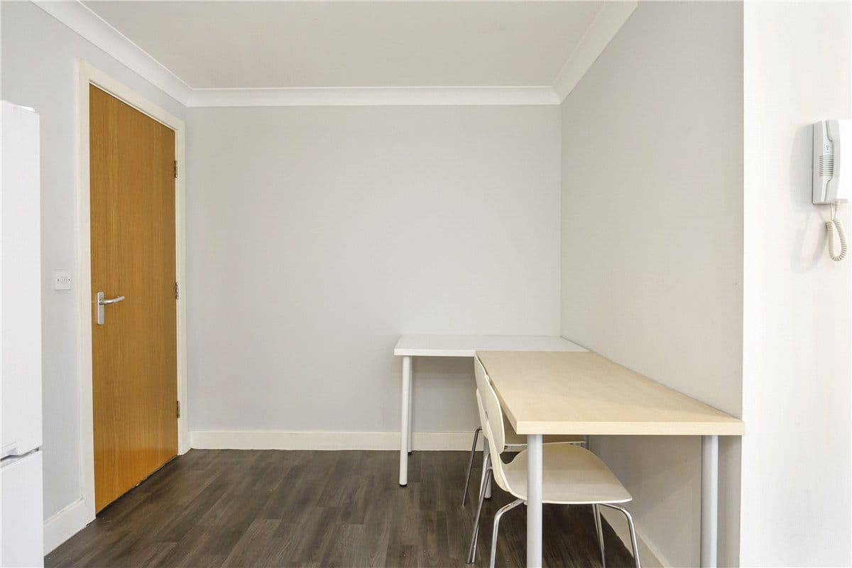 2 bedroom flat, Fawcett Street, York YO10 - Let Agreed