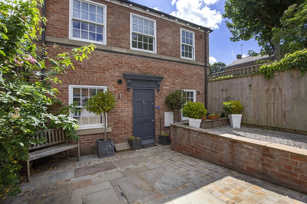 3 bedroom house, East Mount Road, York YO24