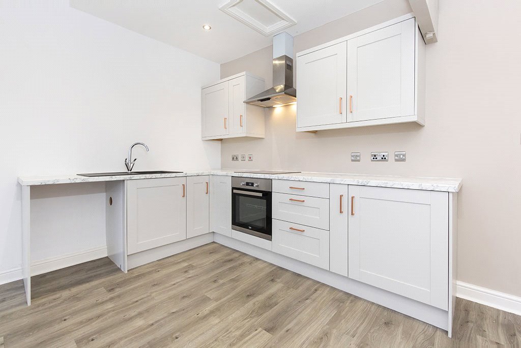 2 bedroom flat, Wenlock Terrace, York YO10 - Available