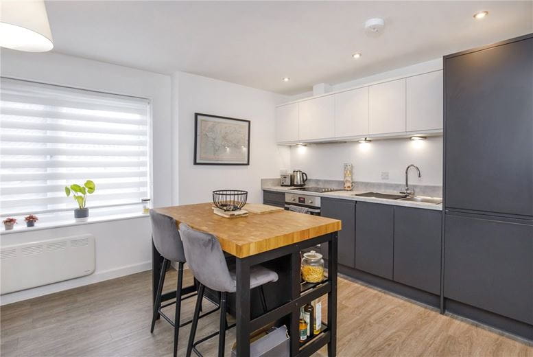 1 bedroom flat, Walkers Court, Wetherby LS22