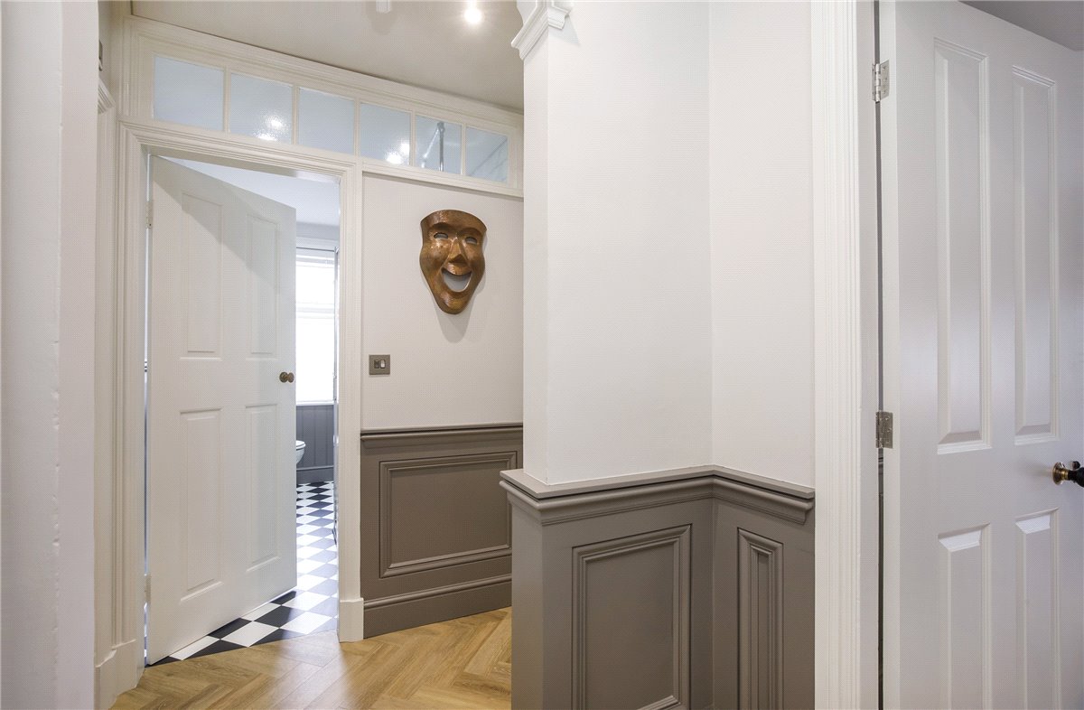 2 bedroom flat, St. Saviours Place, York YO1 - Let Agreed