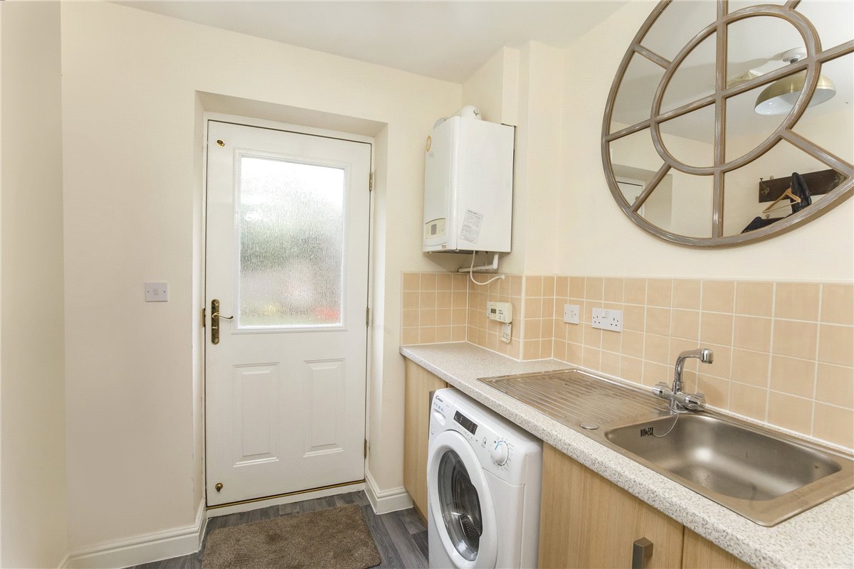 4 bedroom house, Bloomingdale Court, Woolley Grange S75