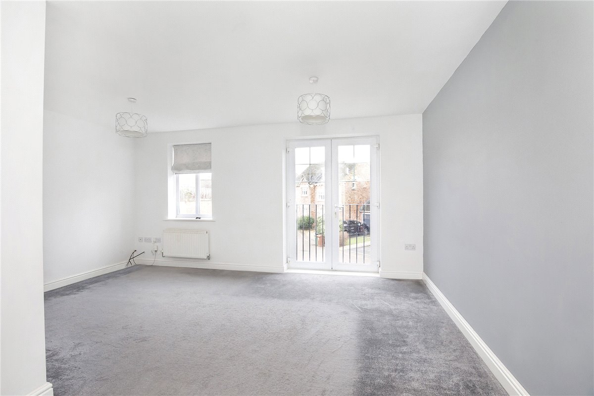 4 bedroom house, Bloomingdale Court, Woolley Grange S75