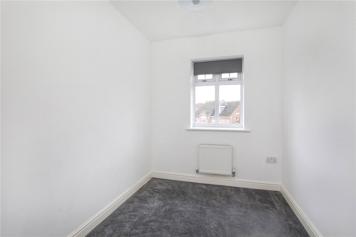 4 bedroom house, Bloomingdale Court, Woolley Grange S75