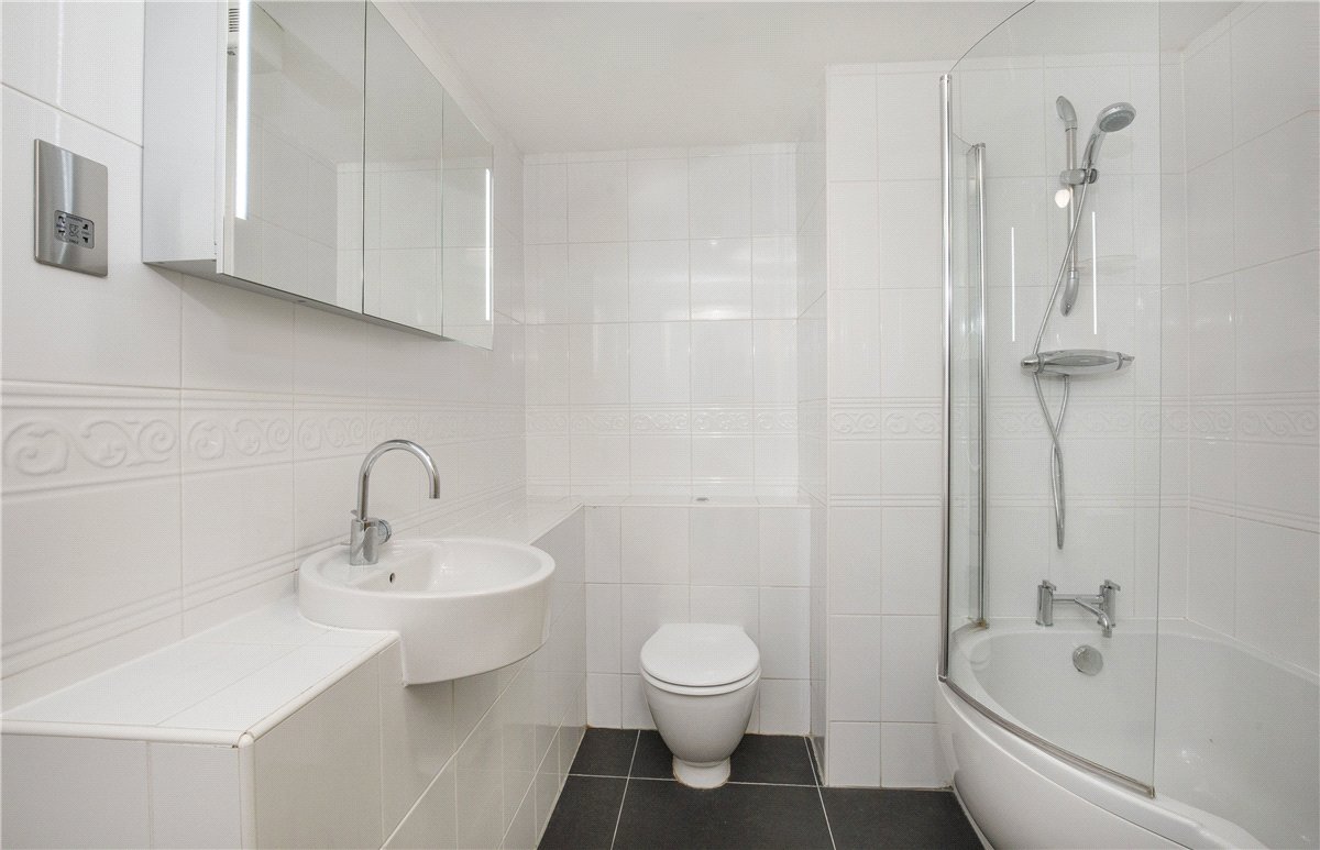 3 bedroom flat, The Avenue, York YO30 - Let Agreed