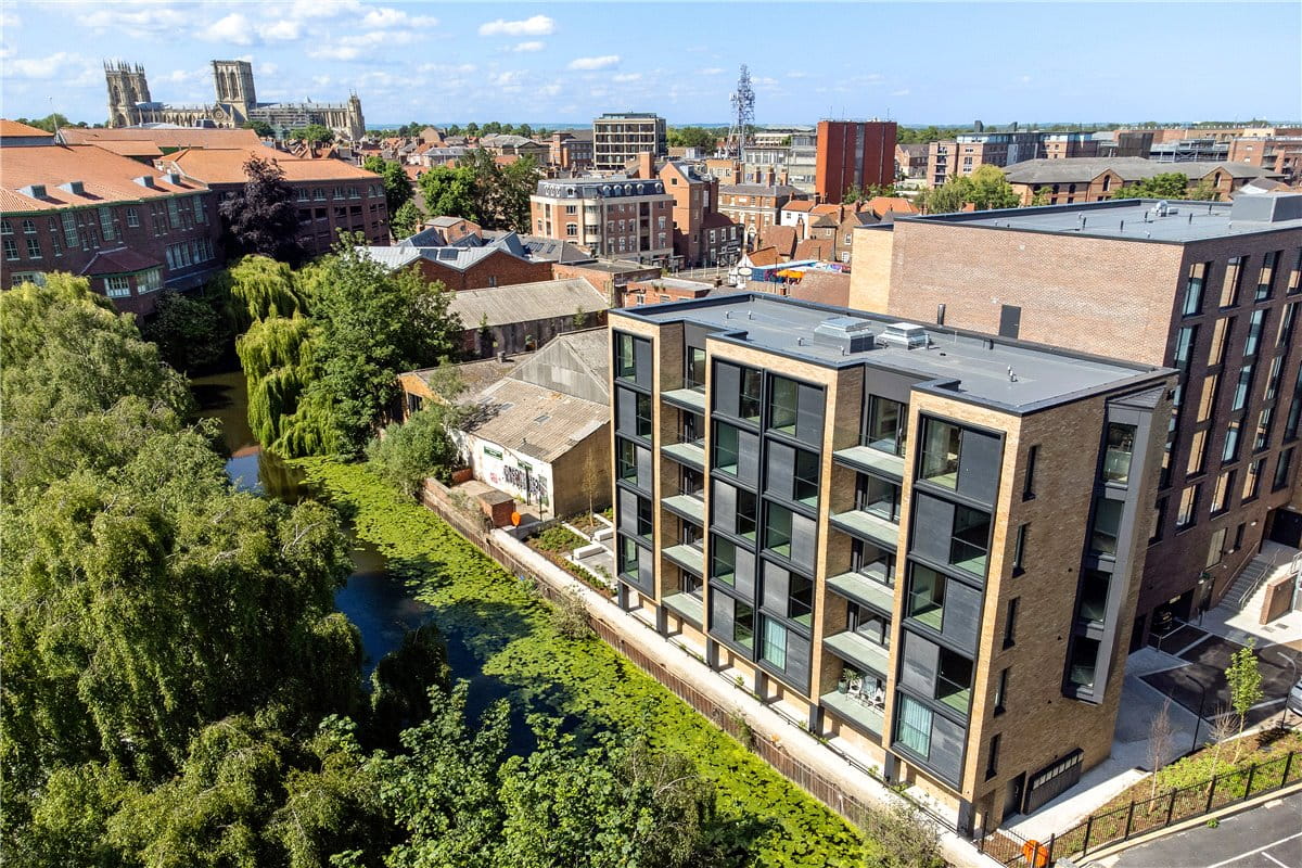 2 bedroom flat, Piccadilly Riverside Apartments, Piccadilly YO1