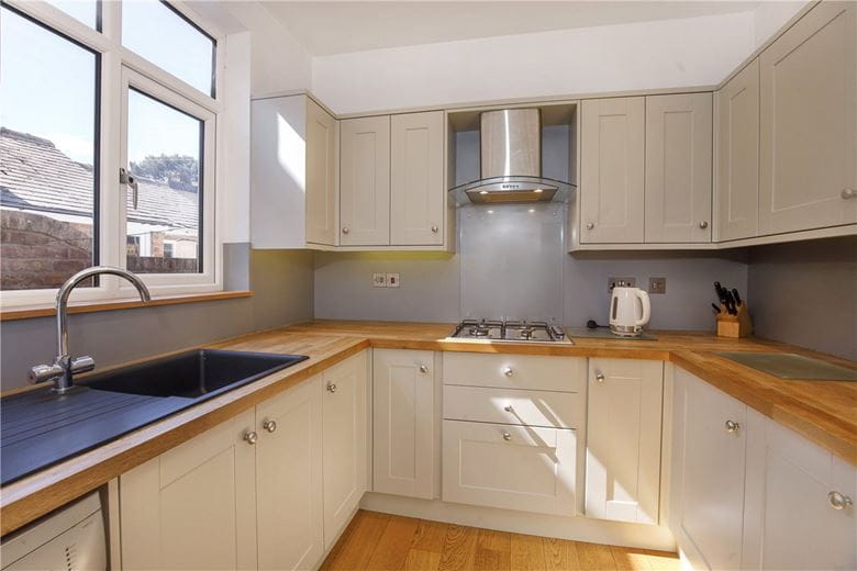 3 bedroom house, Murray Street, York YO24 - Available