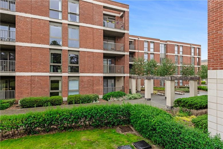 2 bedroom flat, Joseph Terry Grove, York YO23 - Available