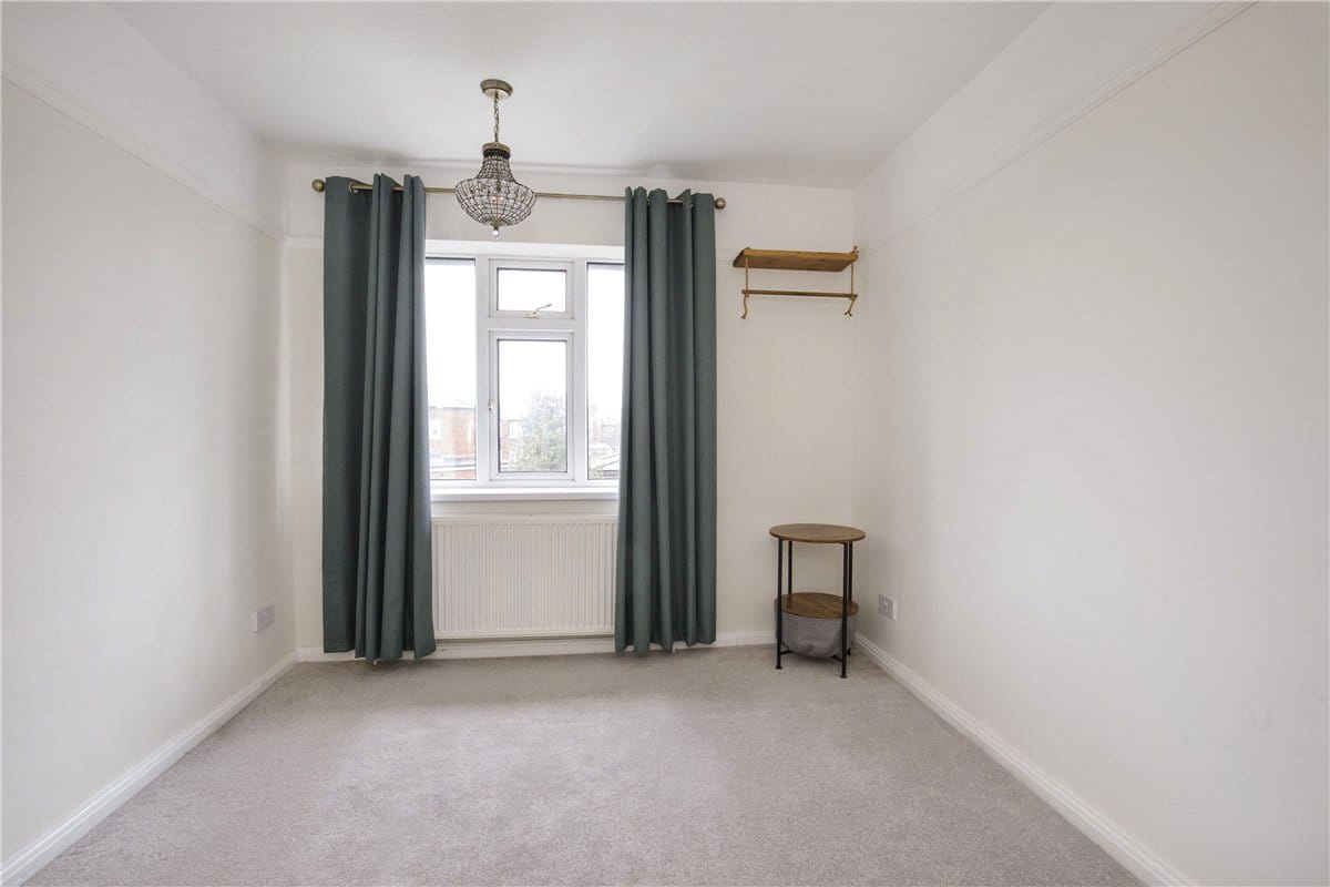 3 bedroom , Third Avenue, York YO31 - Available