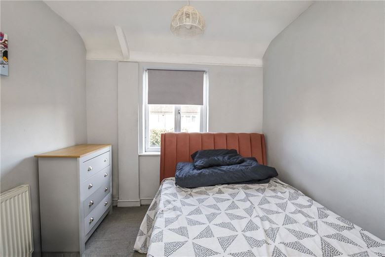 3 bedroom house, Melrosegate, York YO10 - Available