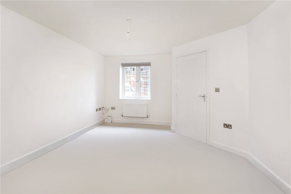 3 bedroom house, David Longhurst Way, York YO30 - Available