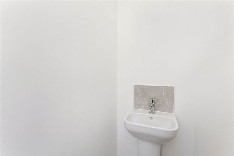 3 bedroom house, David Longhurst Way, York YO30 - Available