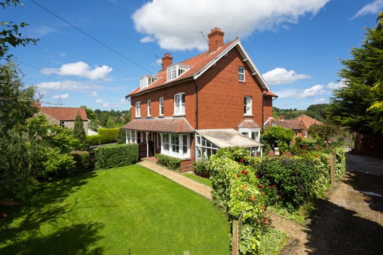 House for sale in Kirkbymoorside, West Lund Lane, YO62 York YOR160074