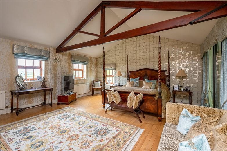 6 bedroom house, Dunnington, York YO19 - Available