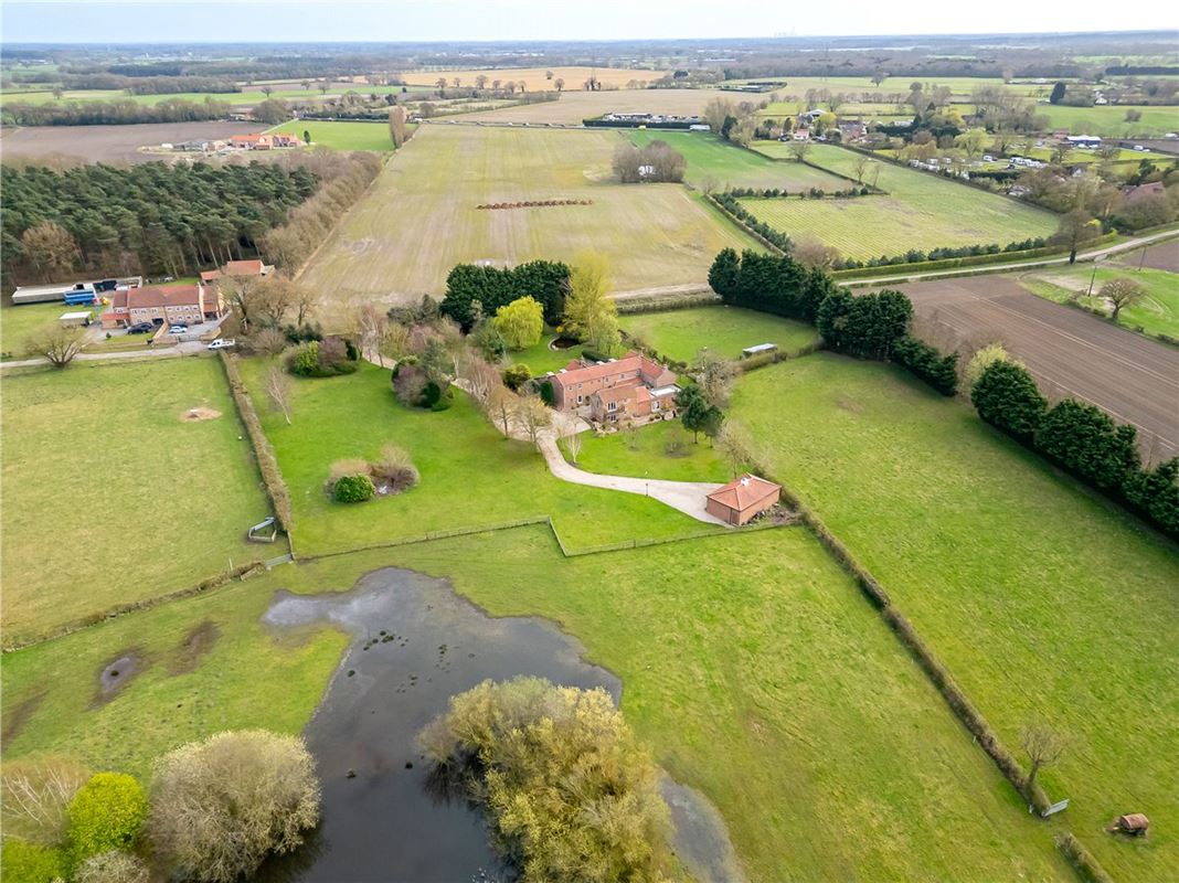 6 bedroom house, Dunnington, York YO19 - Available