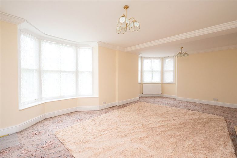 5 bedroom house, The Old Village, Huntington YO32 - Available