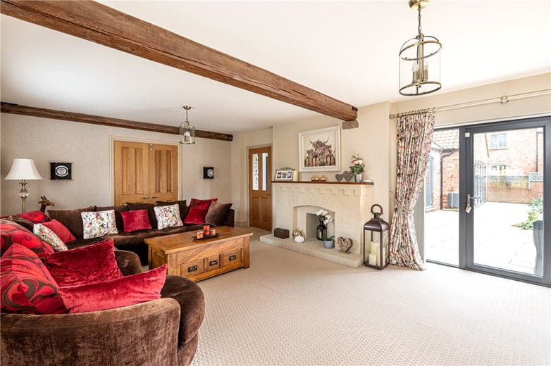 5 bedroom house, Breighton, Selby YO8 - Available
