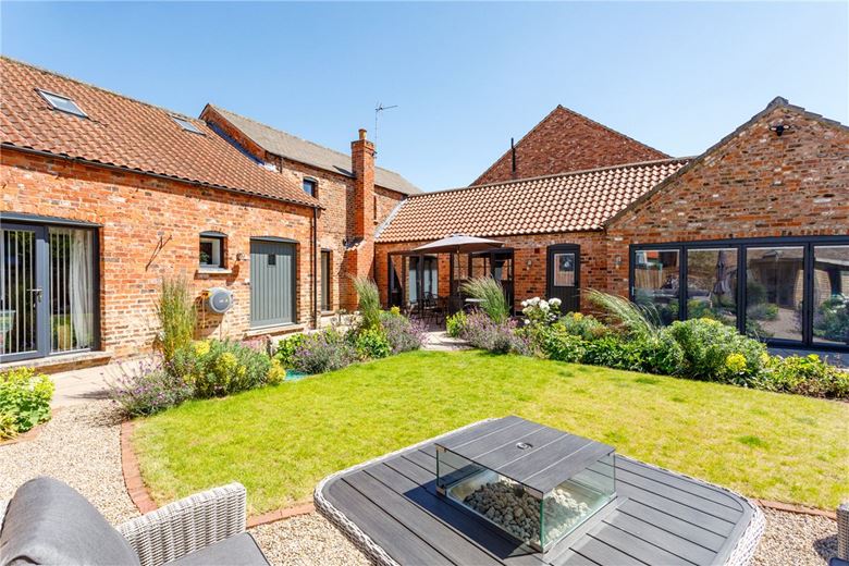 5 bedroom house, Breighton, Selby YO8 - Available