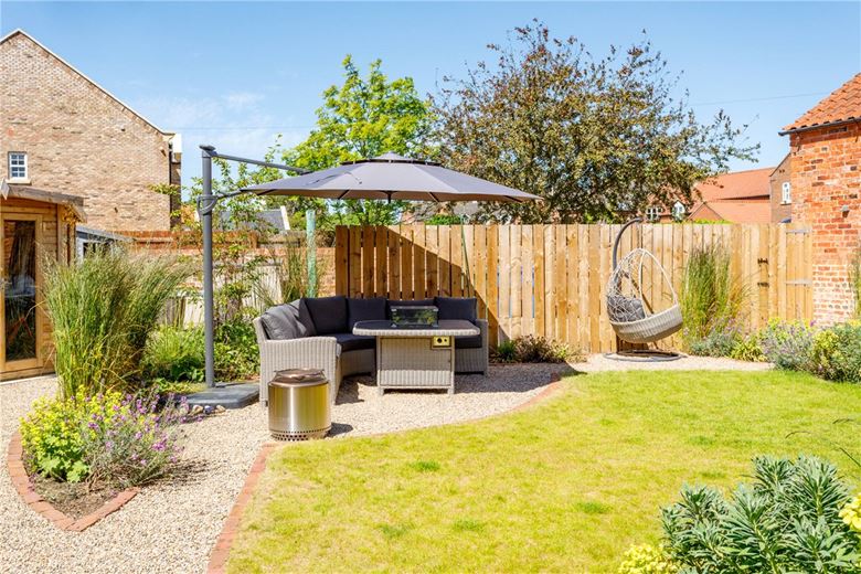 5 bedroom house, Breighton, Selby YO8 - Available